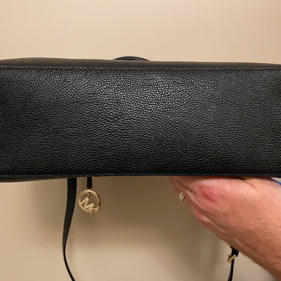 Michael Kors Satchel - Picture 3 of 6